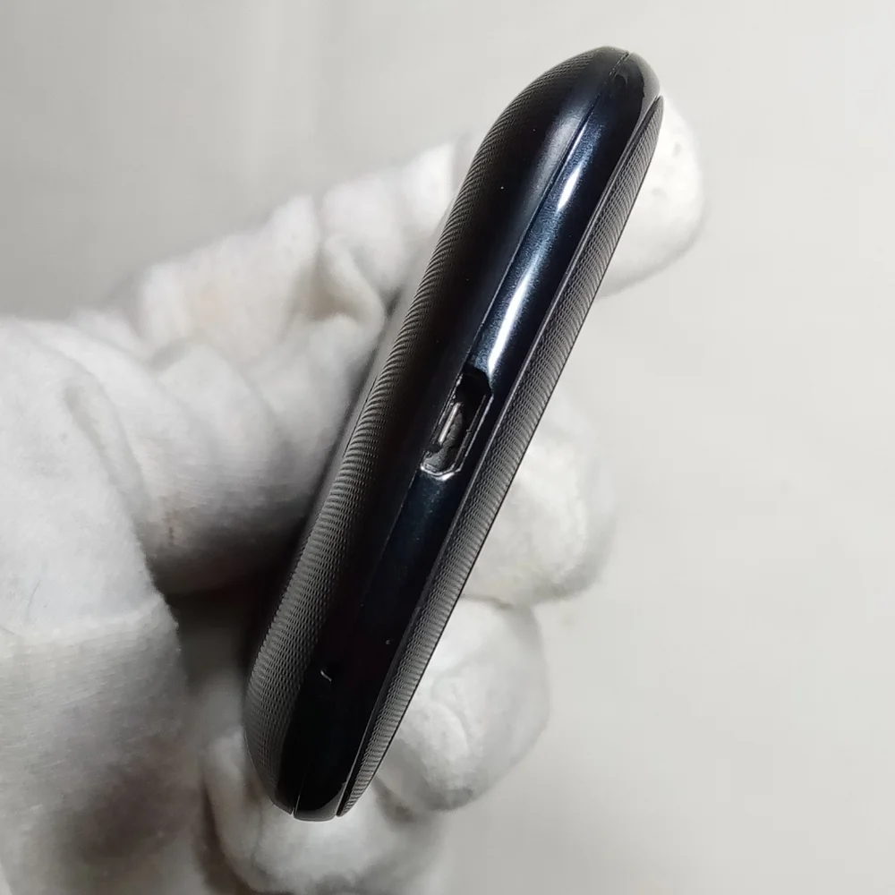 LG 306G Black TracFone Cellular Phone